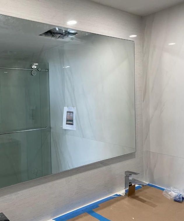 Glass railing system